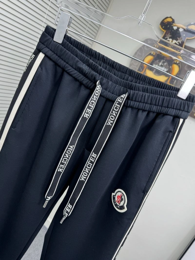 Moncler Long Pants TravelReady 142597