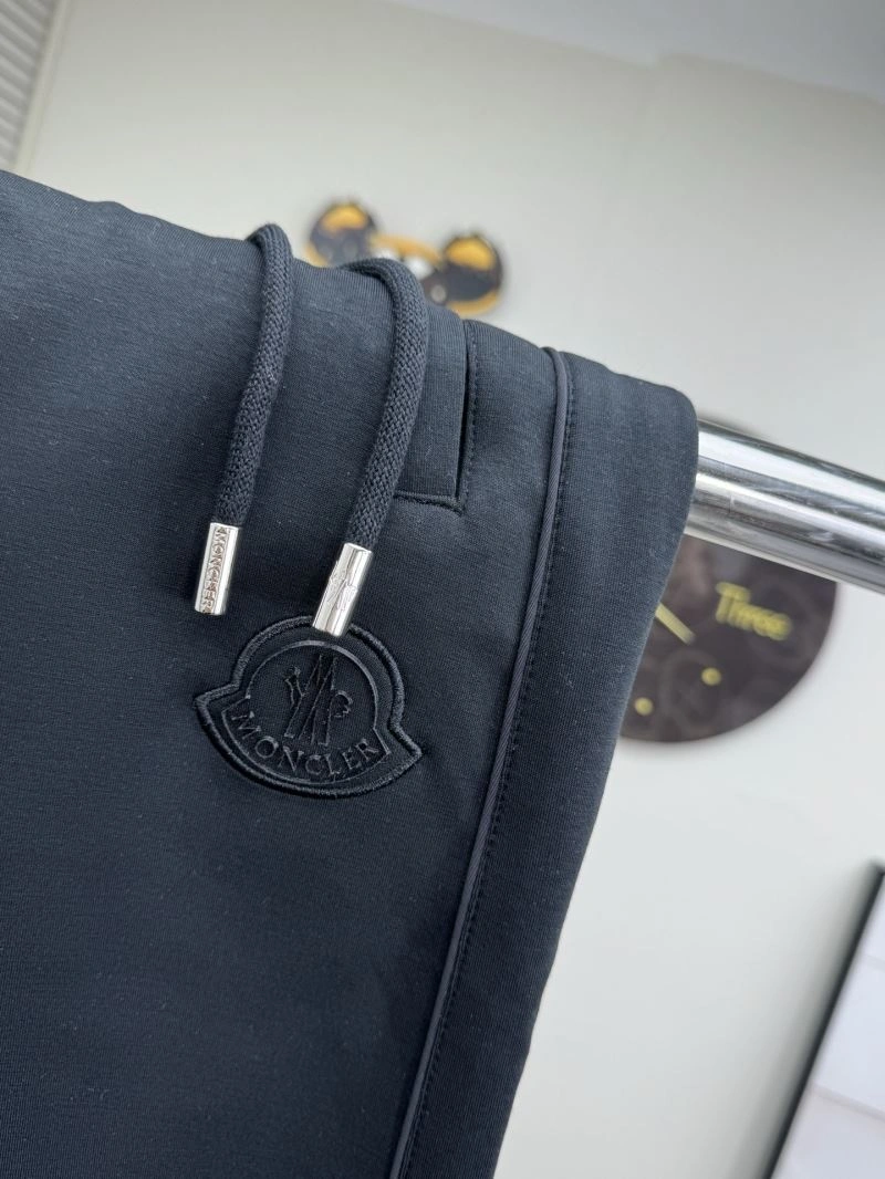 Moncler Long Pants TravelReady 142585