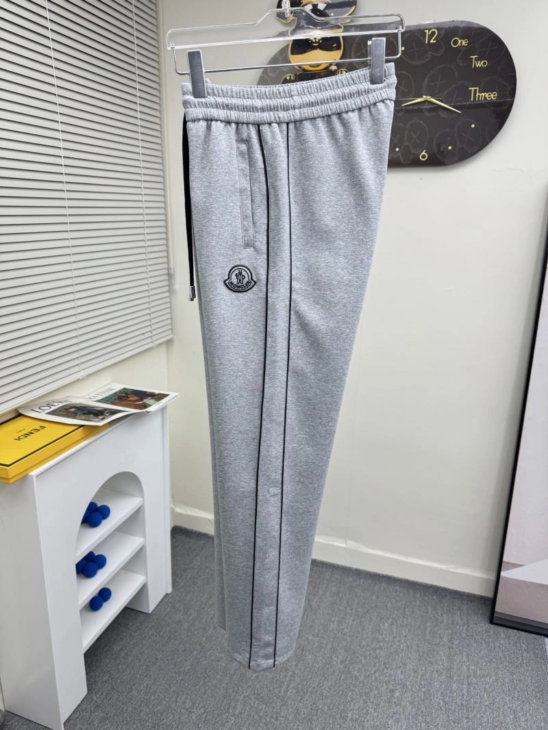 Moncler Long Pants Bright 142591