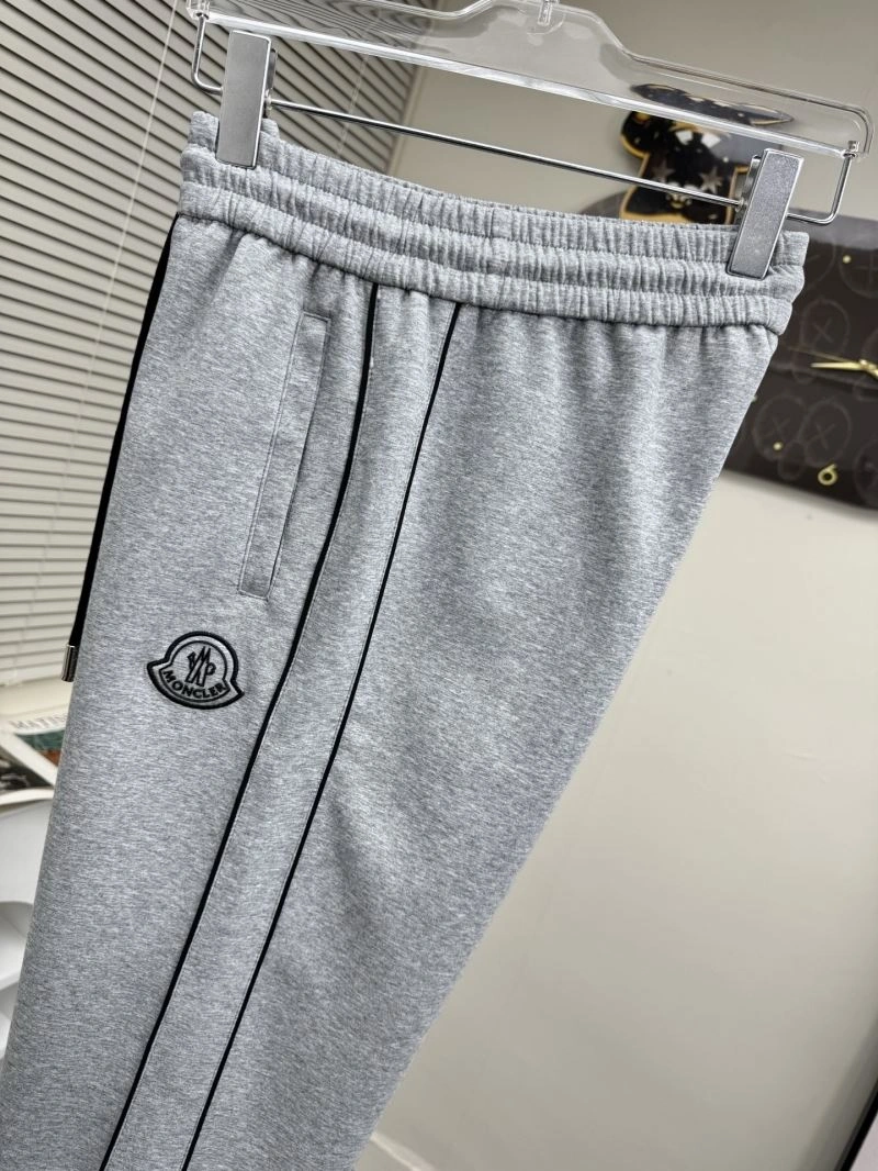 Moncler Long Pants Bright 142591