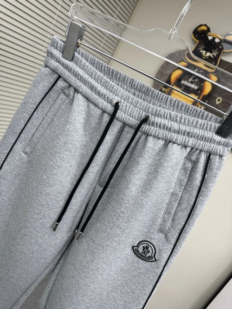Moncler Long Pants Bright 142591