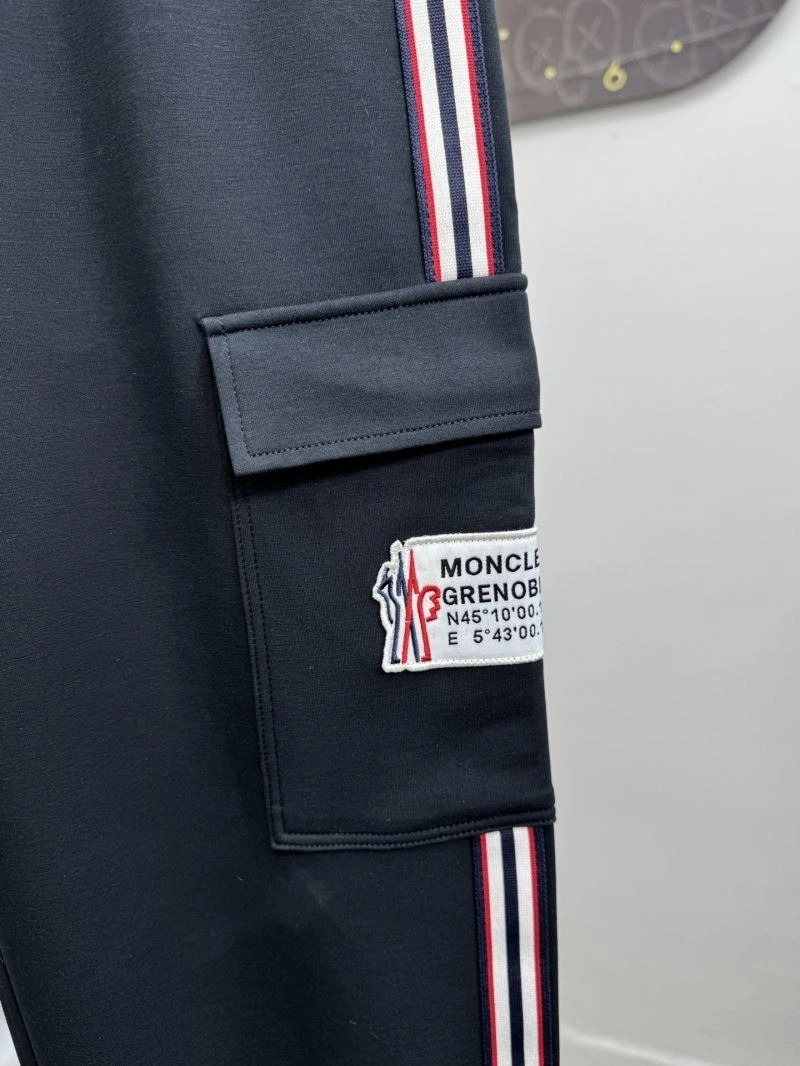 Moncler Long Pants Lightweight 142584