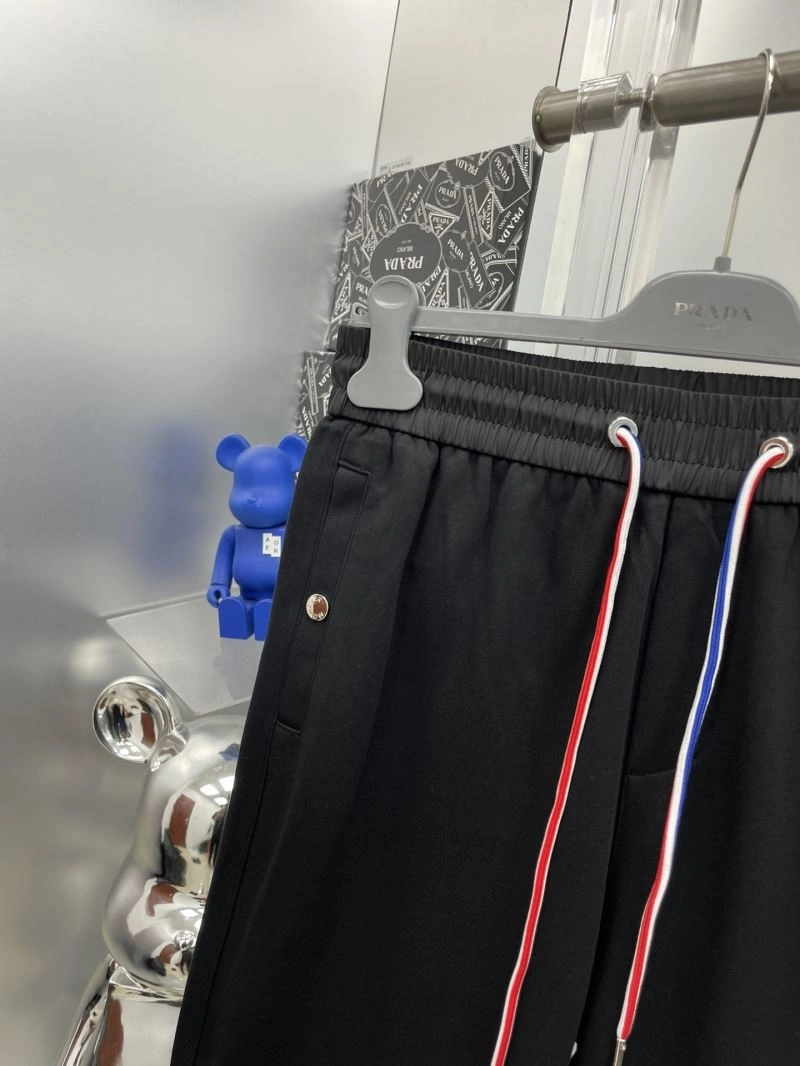 Moncler Long Pants Sustainable 142577