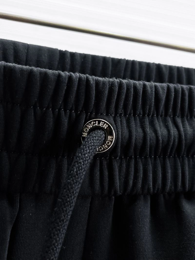 Moncler Long Pants Minimalist 142564