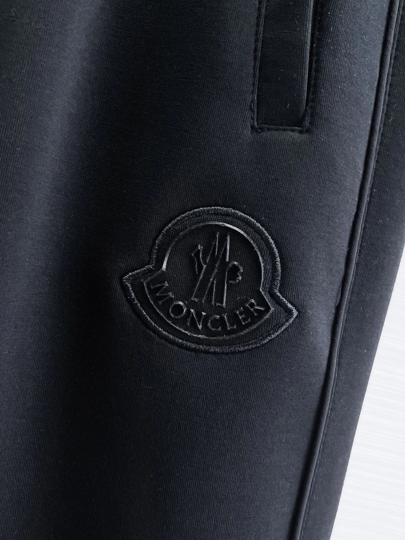Moncler Long Pants Minimalist 142564