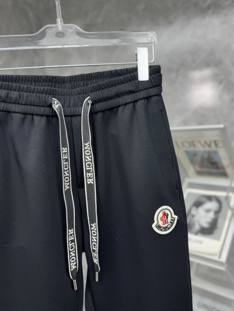 Moncler Long Pants Sustainable 142179