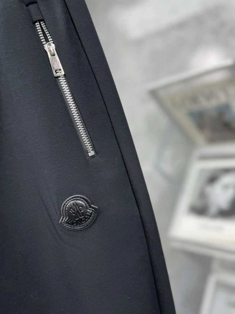 Moncler Long Pants Snug 142164