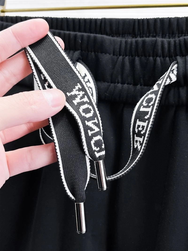 Moncler Long Pants DailyWear 142161