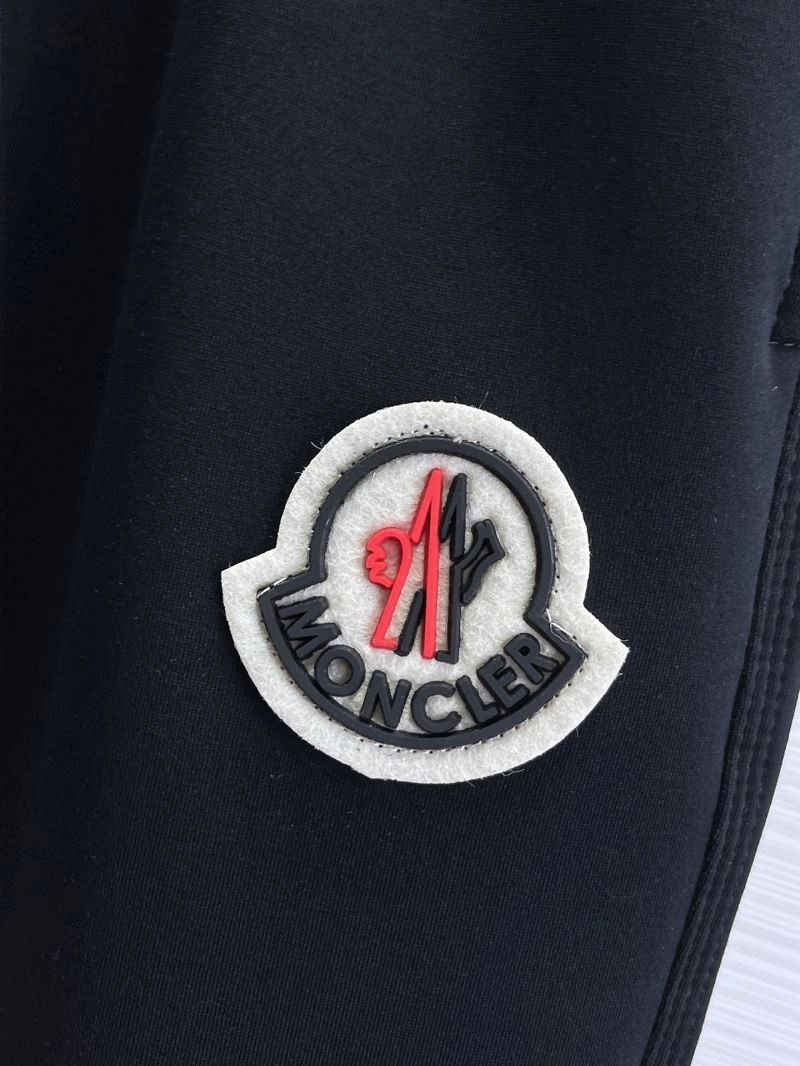 Moncler Long Pants DailyWear 142161