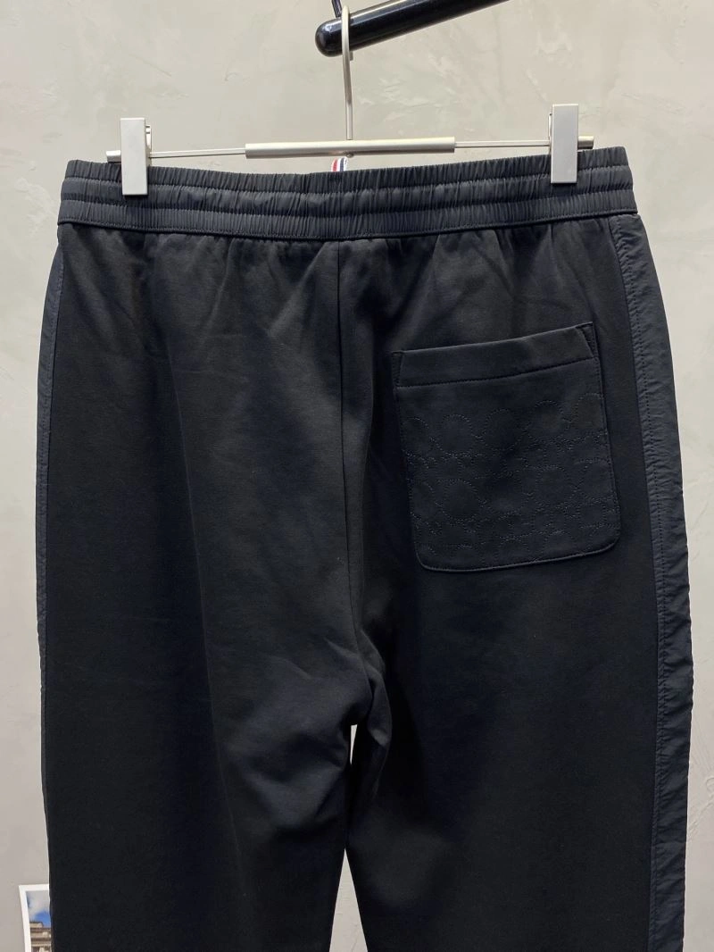 Moncler Long Pants Elegant 141613