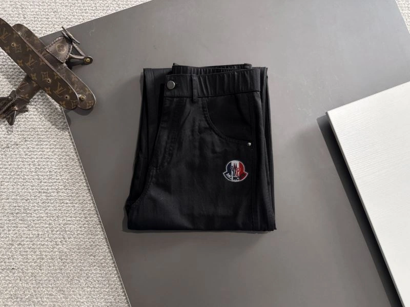 Sustainable Moncler Long Pants 141615