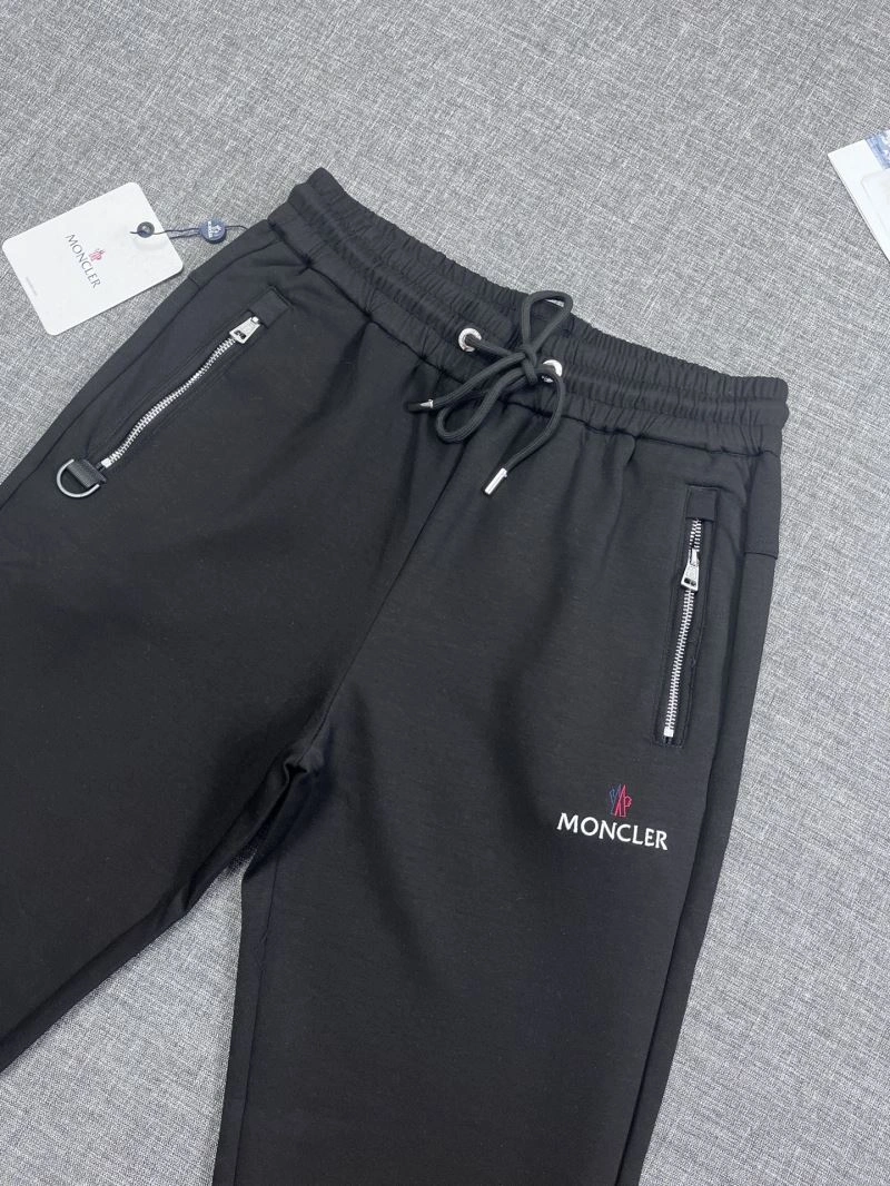 Contemporary Moncler Long Pants 141609