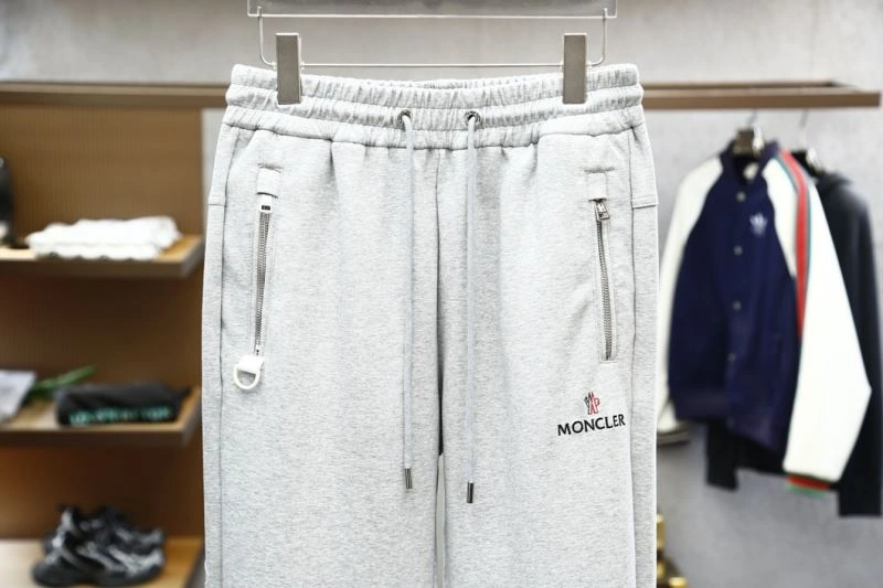Affordable Moncler Long Pants 141606