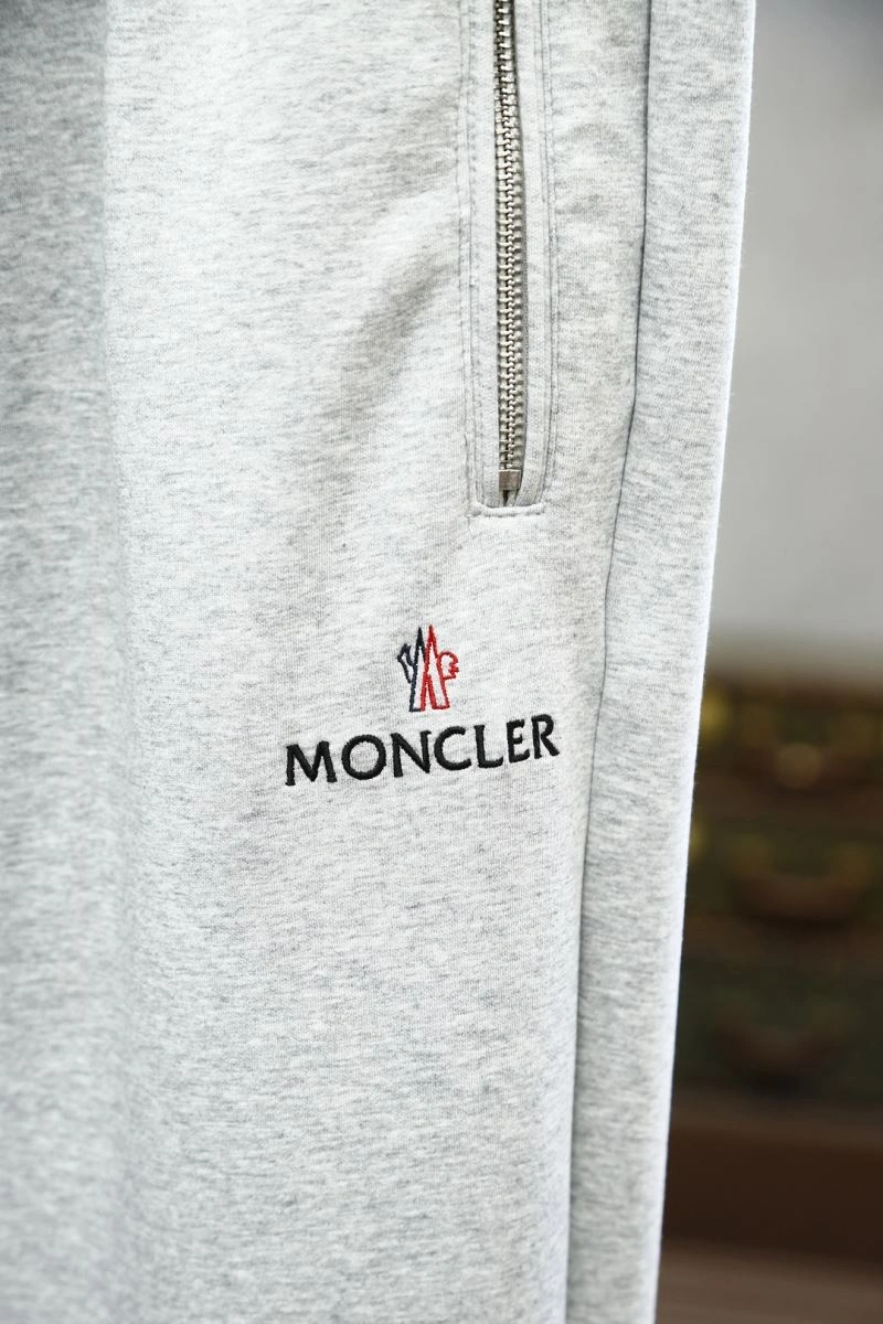 Affordable Moncler Long Pants 141606