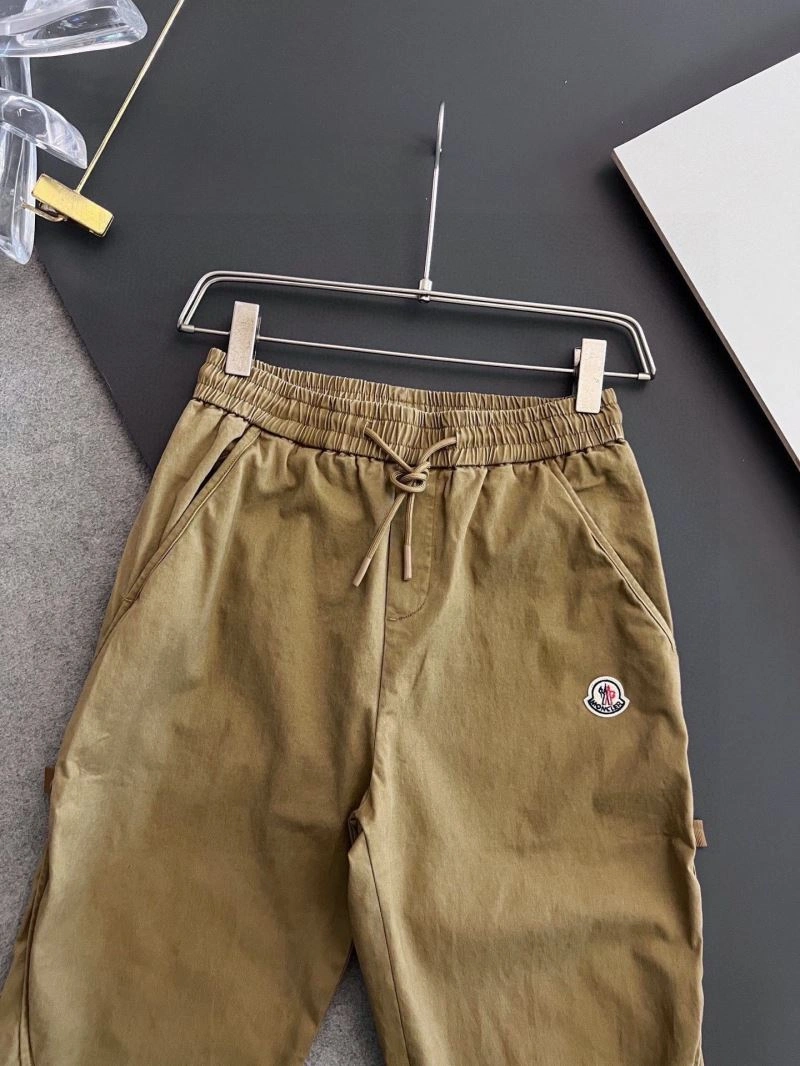 Moncler Long Pants UrbanChic 141630