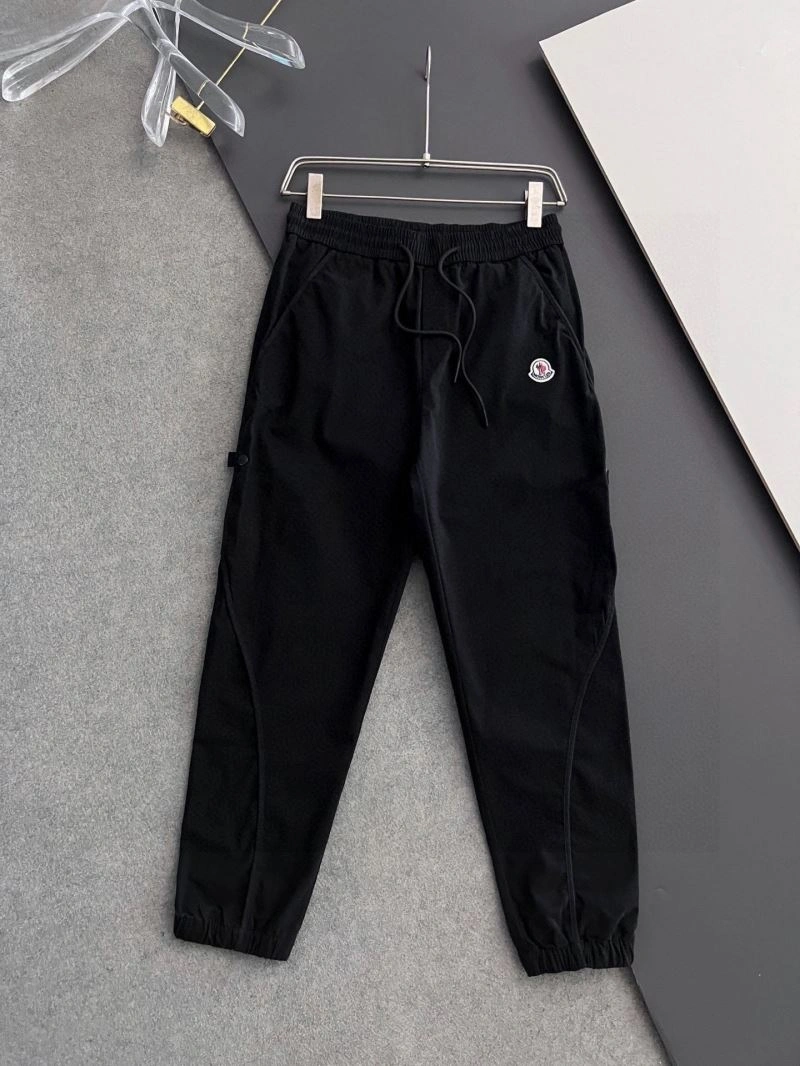Seasonal Moncler Long Pants 141603