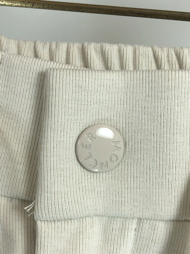 Moncler Long Pants Vibrant 141239