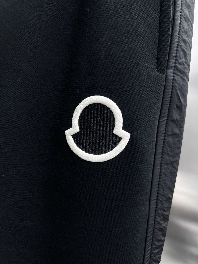 Moncler Long Pants Lightweight 141193