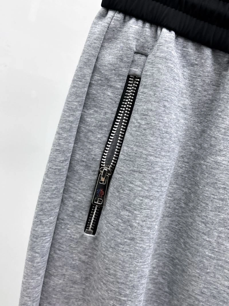 Flexible Moncler Long Pants 140796