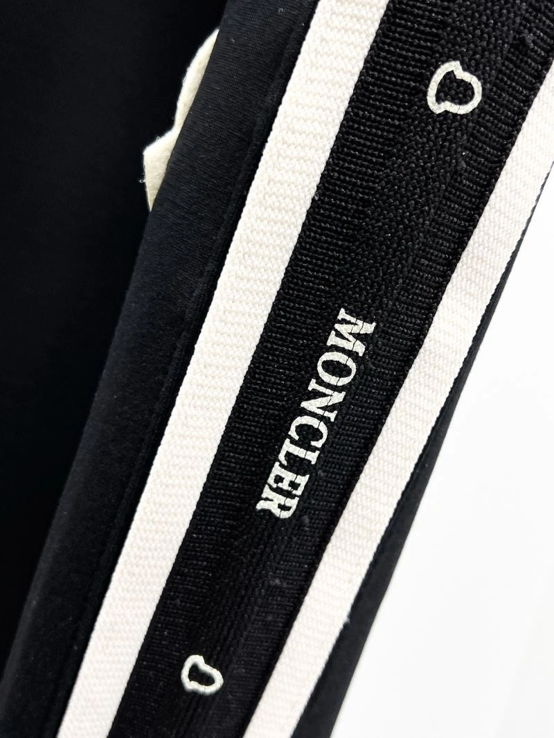 Moncler Long Pants Timeless 140793