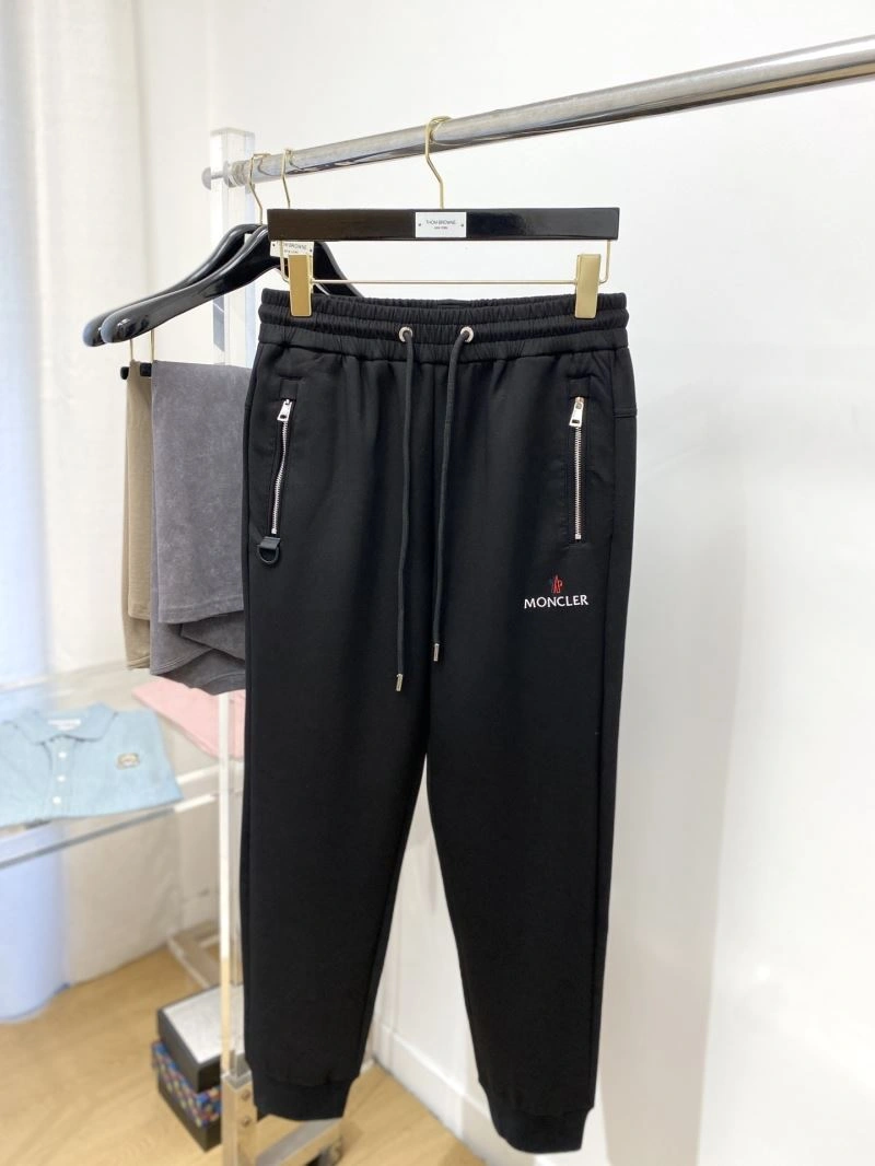 Lightweight Moncler Long Pants 140784
