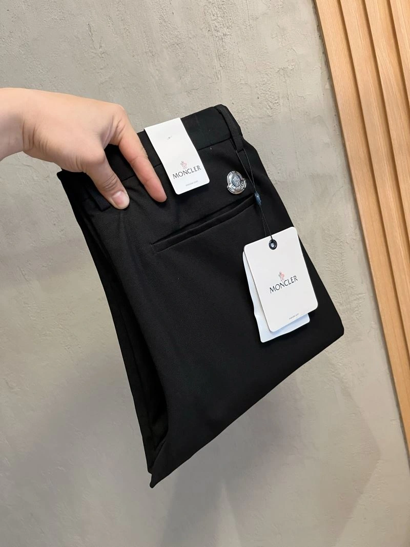 Moncler Long Pants Unique 140362