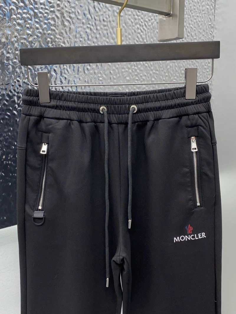 Lightweight Moncler Long Pants 140359