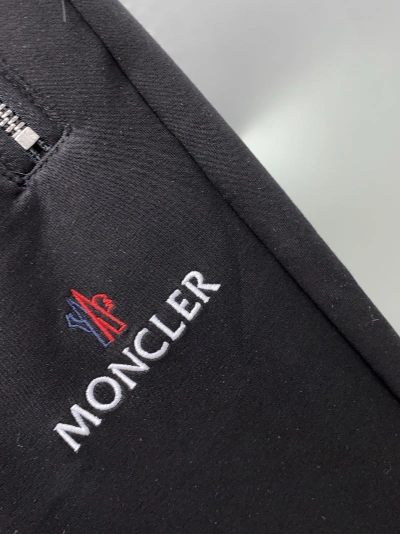 Lightweight Moncler Long Pants 140359
