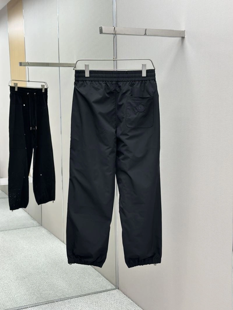 Sleek Moncler Long Pants 140353