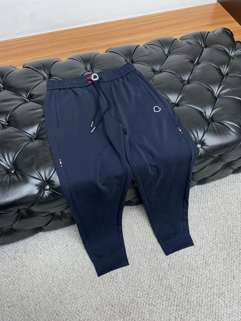 Moncler Long Pants AllSeason 140350