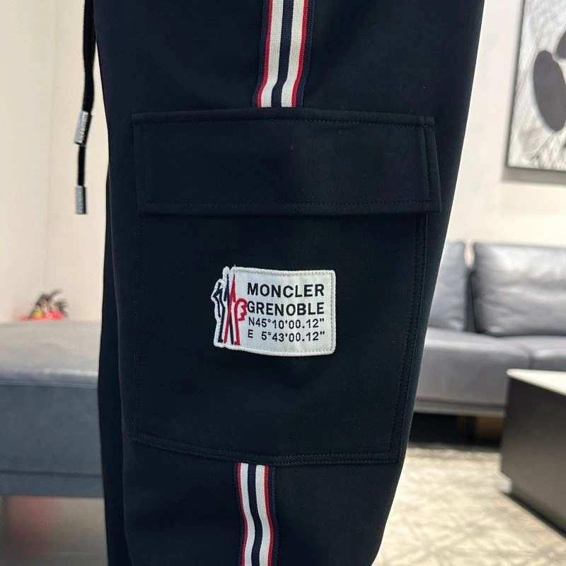 Moncler Long Pants EasyMatch 140330