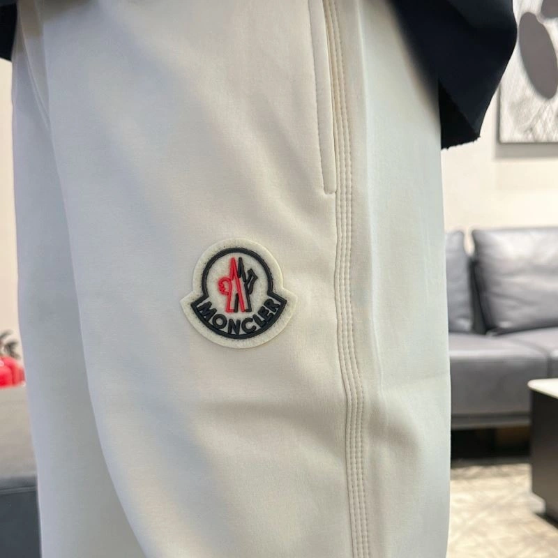 Moncler Long Pants FashionForward 140340