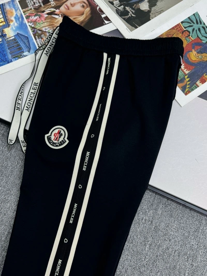 Functional Moncler Long Pants 140346