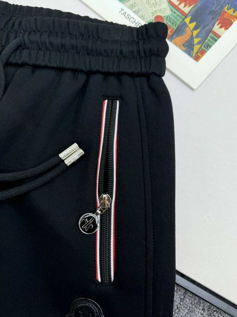 Moncler Long Pants Minimalist 140335
