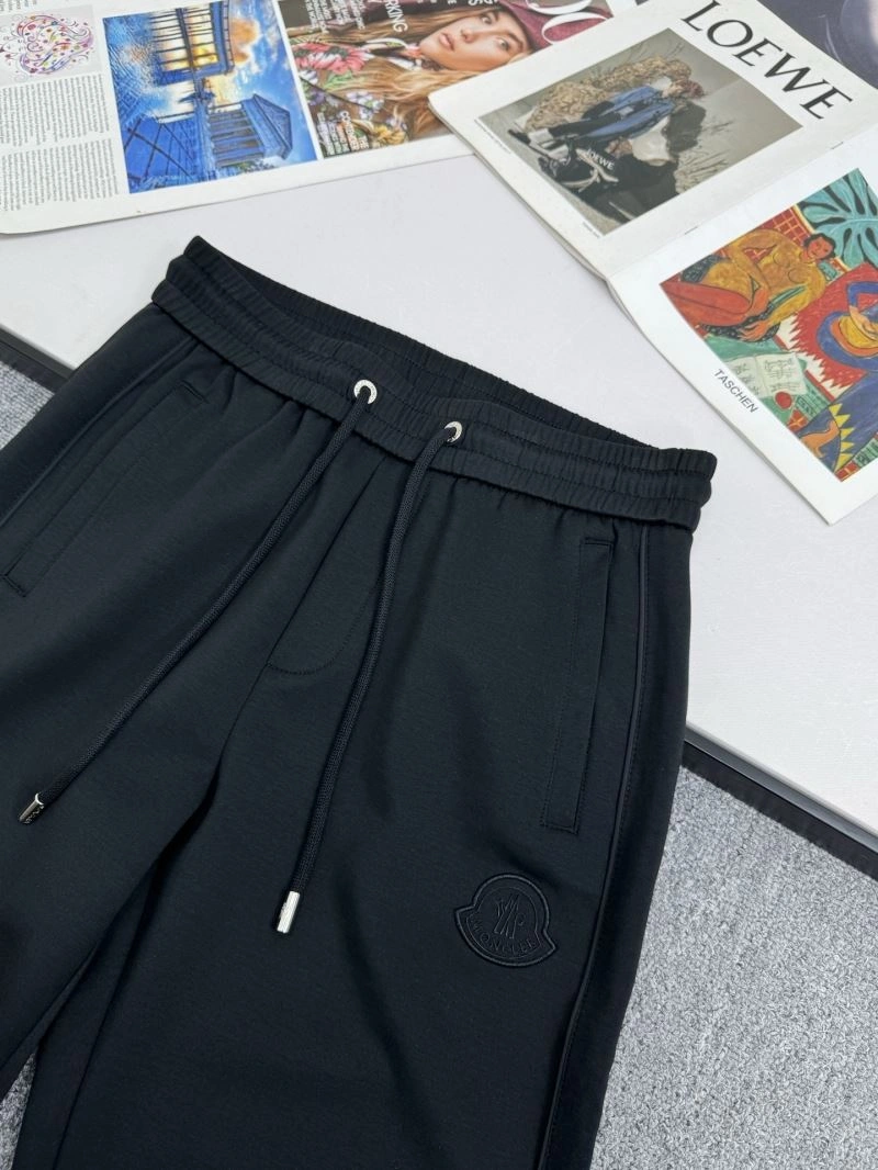 Moncler Long Pants Sustainable 140347