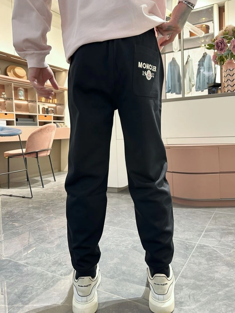 RelaxedFit Moncler Long Pants 140332