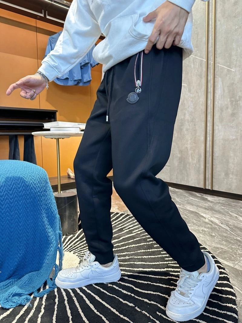 Moncler Long Pants GoAnywhere 140321