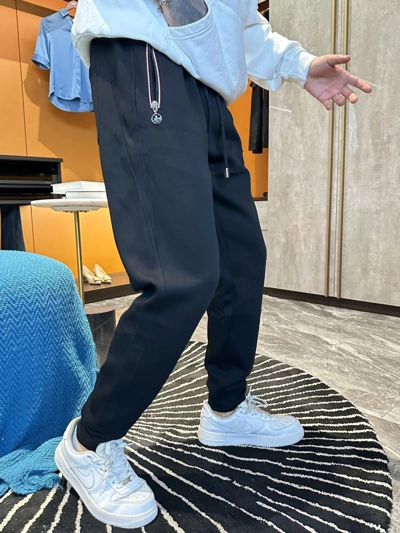 Moncler Long Pants GoAnywhere 140321