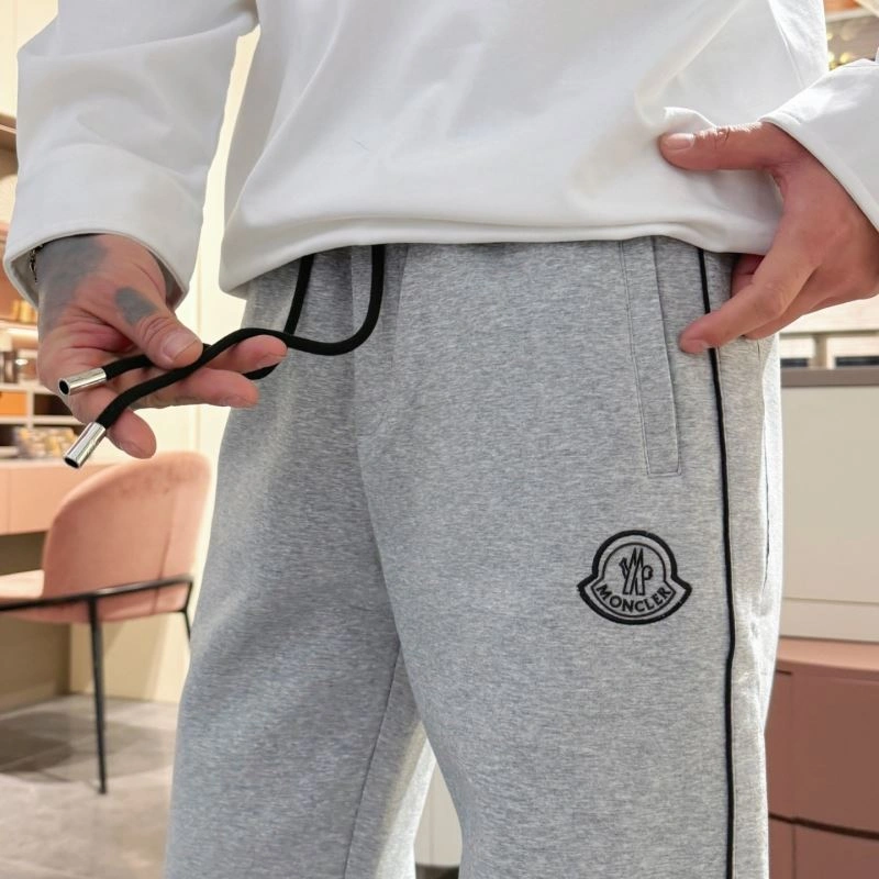 Moncler Long Pants TimelessDesign 140323