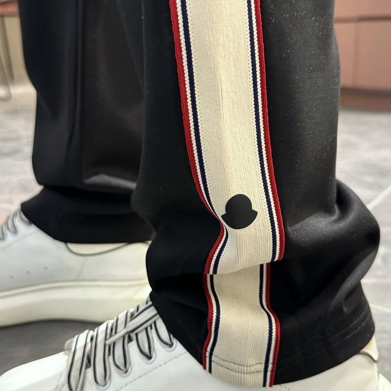 Moncler Long Pants Unique 140322