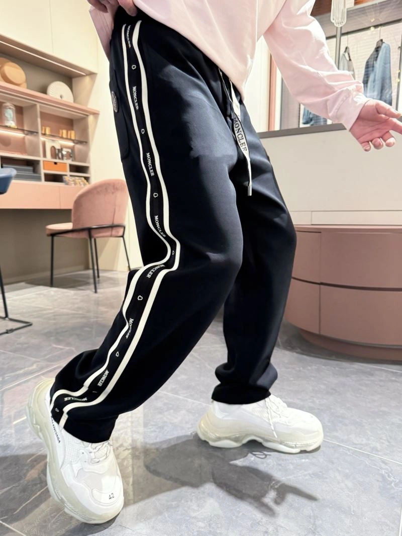 WaterResistant Moncler Long Pants 140315