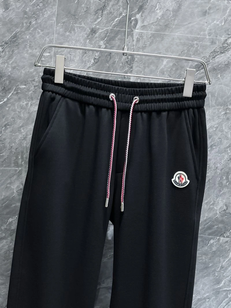 Supportive Moncler Long Pants 140308