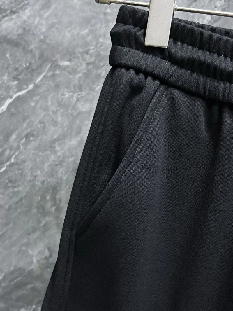 Supportive Moncler Long Pants 140308