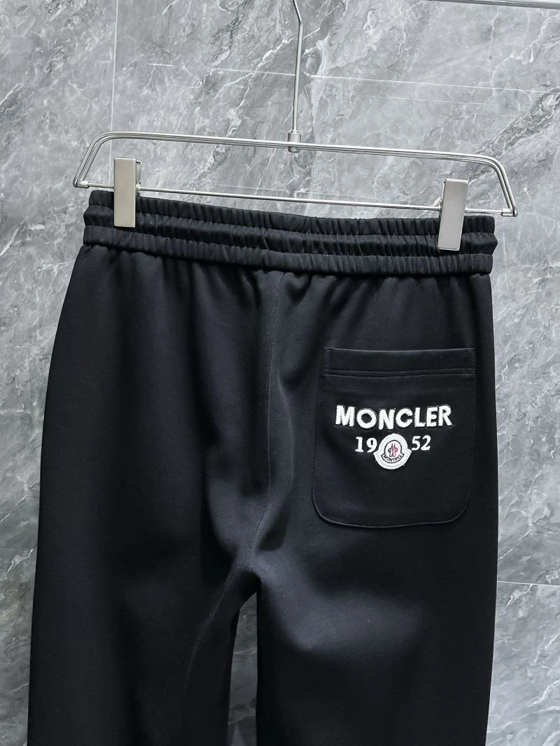 Supportive Moncler Long Pants 140308