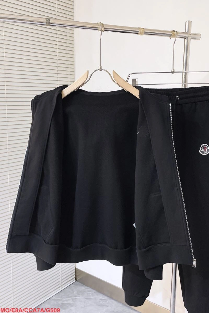 Breathable Moncler Long Suits 143630