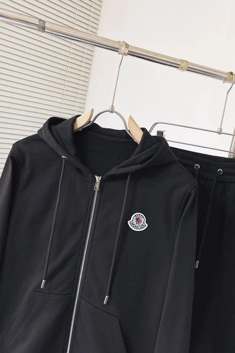 Breathable Moncler Long Suits 143630