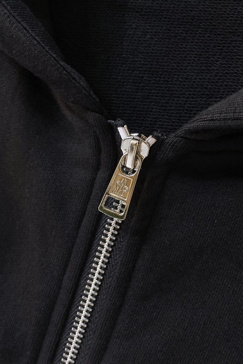 Breathable Moncler Long Suits 143630