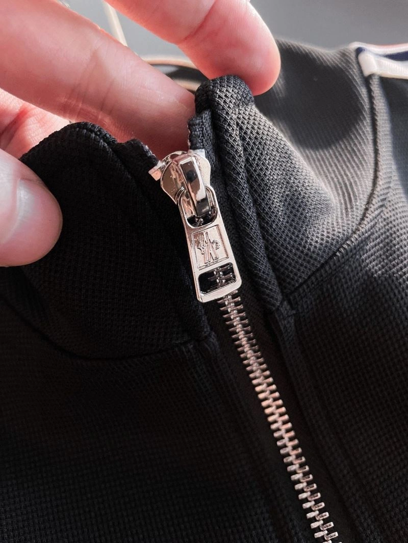 Supportive Moncler Long Suits 142563