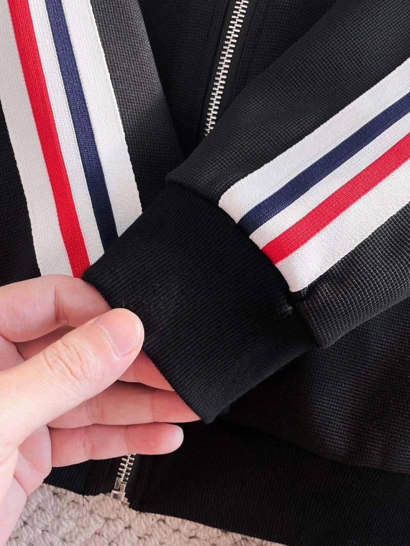 Supportive Moncler Long Suits 142563