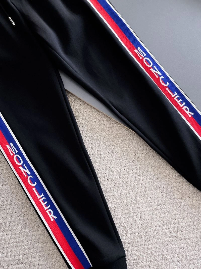 Moncler Long Suits WaterResistant 140309